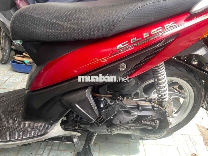 Honda Click 2011 màu Đỏ
