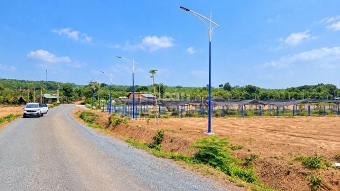 BÁN NHANH LÔ ĐẤT SÀO 1000M2  NGAY SÁT QUỐC LỘ 14C