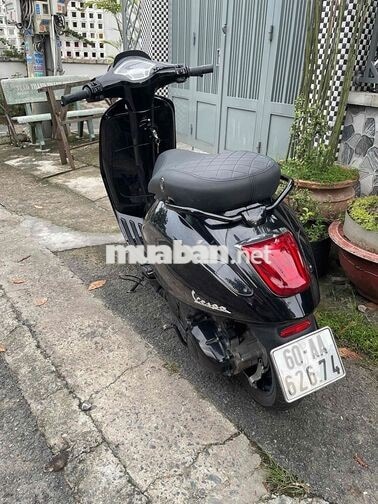 Piaggio Vespa Sprint Đen