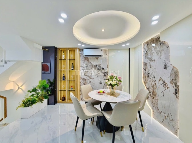 Giảm 1tỷ còn 6,x tỷ TL-NHÀ ĐẸP XÂY MỚI GẦN SÂN BAY TÂN SƠN NHẤT