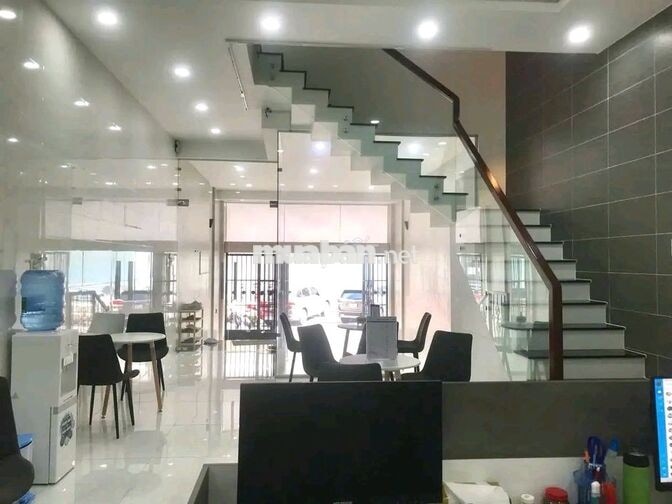 Nhà Mặt Tiền Kinh Doanh - Sát Đặng Văn Bi, Thủ Đức 
