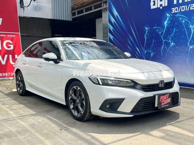 Honda Civic G 2022 1.5 Turbo,màu trắng,8v5