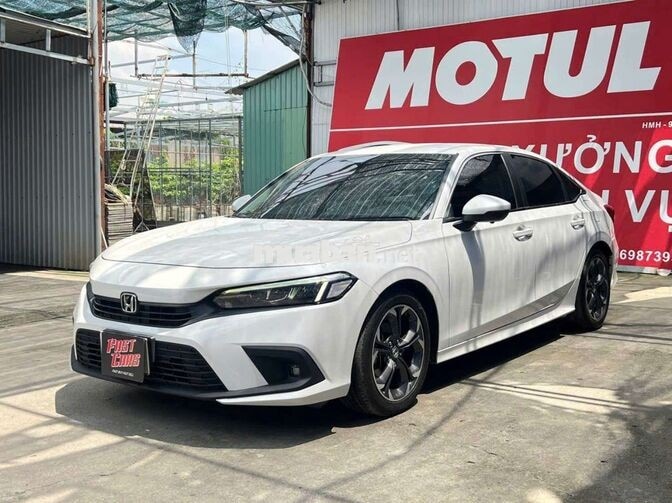 Honda Civic G 2022 1.5 Turbo,màu trắng,8v5