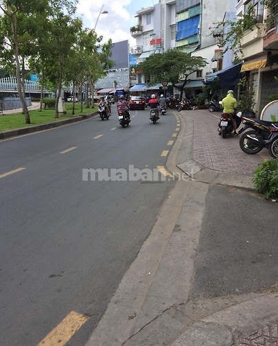 BÁN NHÀ 2 MT ĐƯỜNG HOÀNG SA, QUẬN 3 - DT 3.8x12.5m - GIÁ 10 TỶ