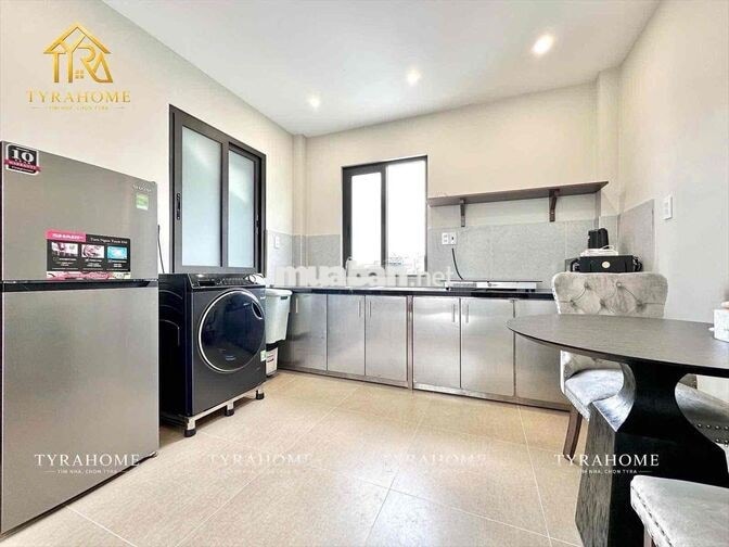 🔥 SIÊU PHẨM CĂN HỘ CỰC XINH – BAN CÔNG LỚN – TÁCH BẾP NGAY TRẦN HUY LI