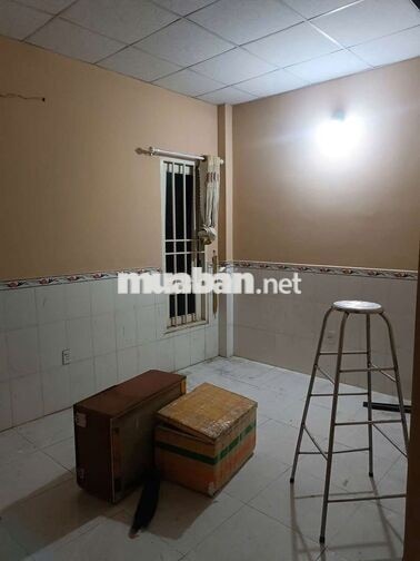 Cho thuê nhà Phú Mỹ, gần bệnh viện 1500 giường, giá 7 triệu có 4 phòng