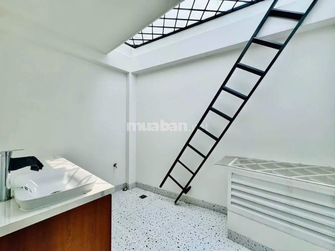 Lên sóng căn nhà xây mơi , phạm văn chiêu p9 nhỉnh 5ty 