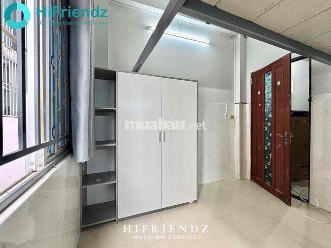 STUDIO MỚI XÂY FULL NỘI THẤT SIÊU XỊN - cửa sổ trời - có Bancol