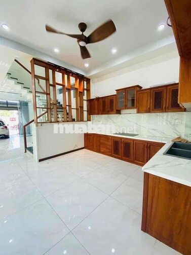 🌻CHO THUÊ NHÀ TRỆT 3 LẦU MỚI ĐẸP MẶT TIỀN ĐƯỜNG 1B KDC NAM LONG