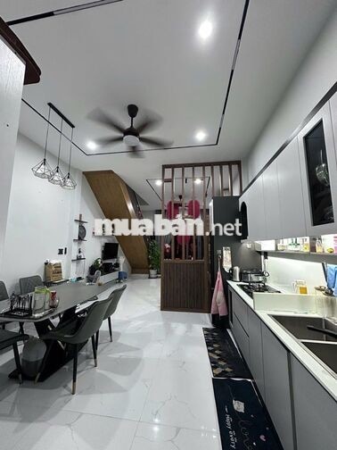NHÀ ĐẸP NỞ HẬU - 53 m2, HẺM Ô TÔ ĐƯỜNG TÂN QUÝ, TÂN PHÚ - VÀO Ở NGAY!