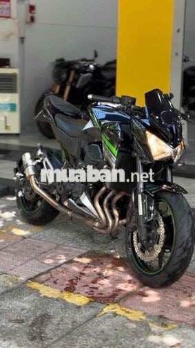 Kawasaki Z800 ABS Trang Bị Nhiều Đồ Chơi