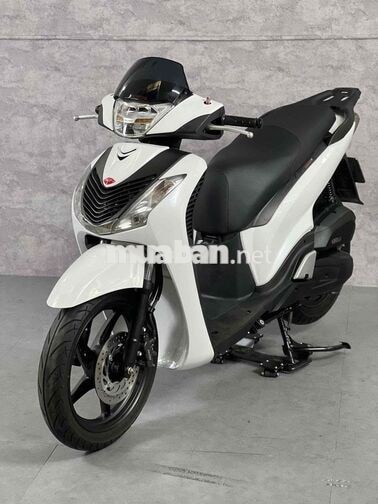SH 125 CBS 2019 Trắng đen bstp chính chủ