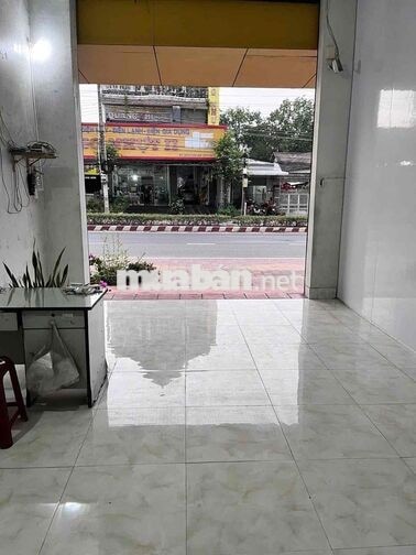 Mặt Bằng Gần Ngã 3 Chợ Cũ Bến Súc