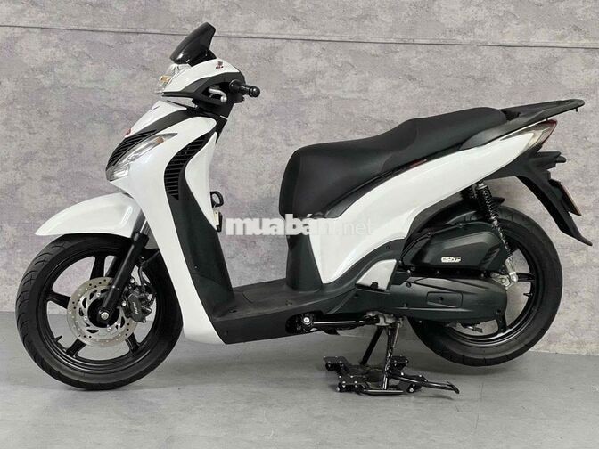SH 125 CBS 2019 Trắng đen bstp chính chủ