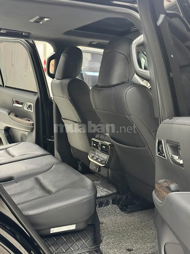 Bán Land Cruiser LC300 sản xuất 2023.Xuất hoá đơn VAT.