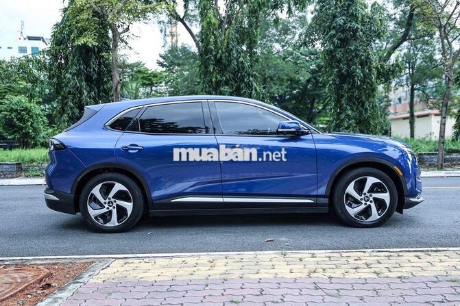 VinFast VF8 2023 SUV điện Xanh 90.000 km