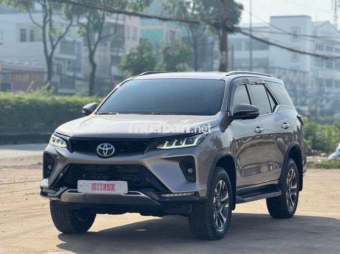 Toyota Fortuner Legender 2024 đẹp xuất sắc