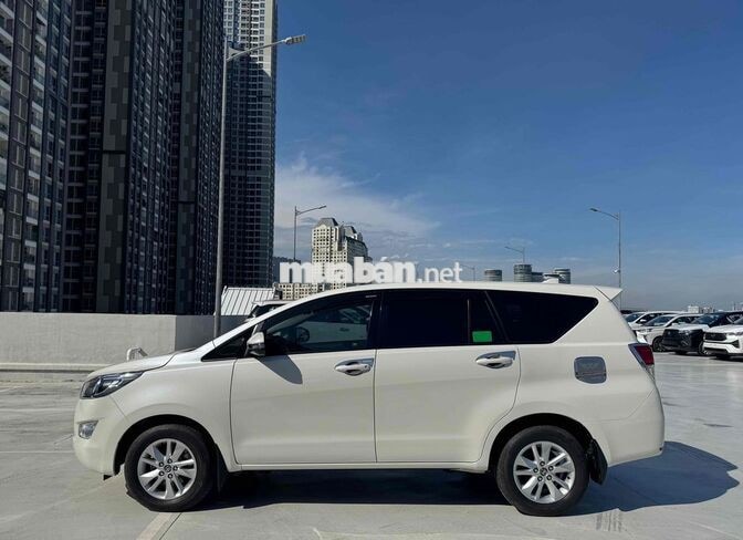 Toyota Innova 2.0G 2020 Trắng 68.000 km