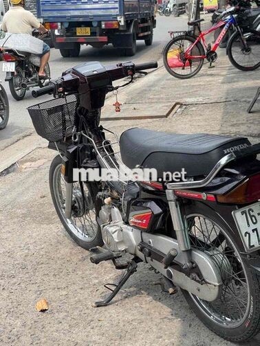 Honda Dream Thái Nâu Thái Lan