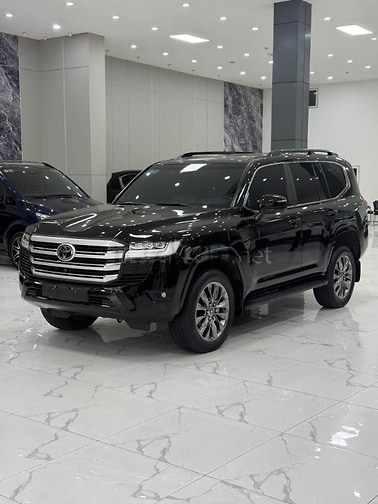Bán Land Cruiser LC300 sản xuất 2023.Xuất hoá đơn VAT.