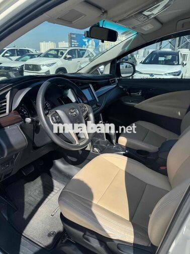 Toyota Innova 2.0G 2020 Trắng 68.000 km