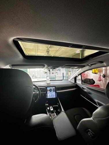 Hyundai Custin 1.5T Đặc Biệt 11/2024 Đen 17.000 KM