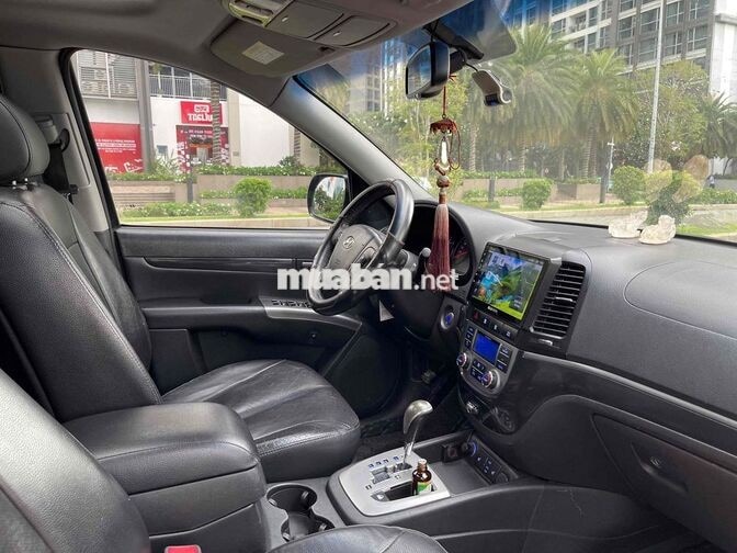 Hyundai Santafe 2.0 Dầu Tự động 2012 Đen