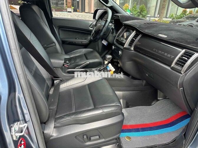 Everest Titanium 2018 odo 50.000km