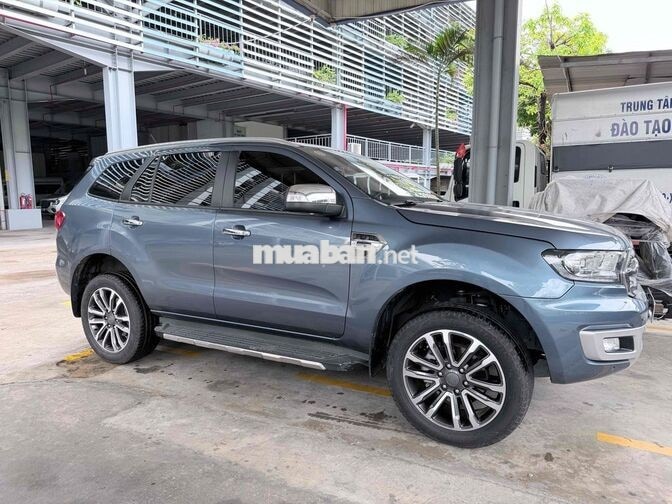 Everest Titanium 2018 odo 50.000km