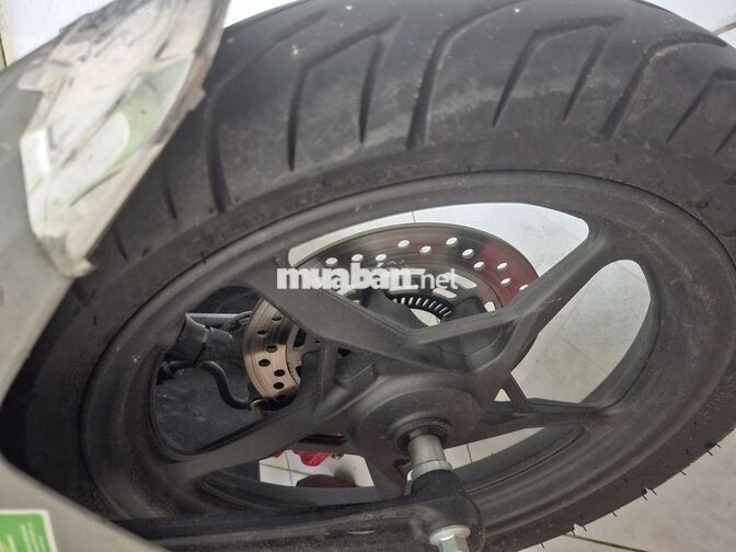 Honda Air Blade 160 2025 Xám đỏ