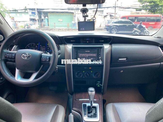 Toyota Fortuner Dầu Tự Động 2020