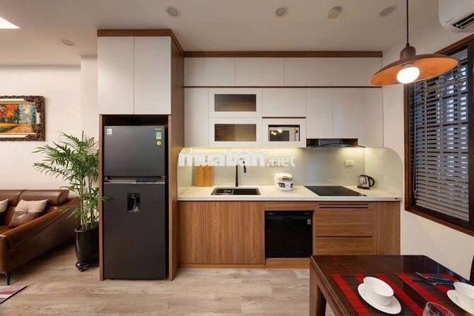 Cho thuê căn hộ Kim Mã 60m², 2PN, ban công Đông Nam, có thang máy