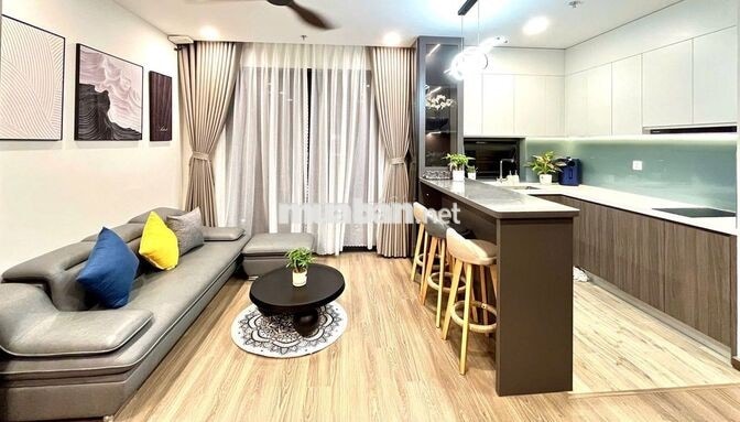 cần cho thuê căn hộ 2 phòng ngủ (60 m2) gần sông, cách biển chỉ 1,5 km