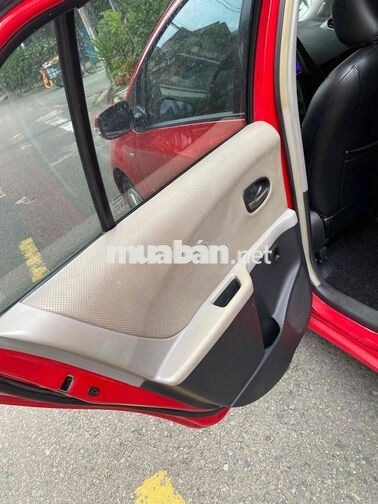 Toyota Yaris 1.5 2011 Đỏ