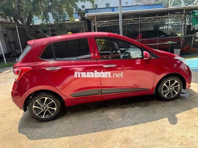 Hyundai i10 2017 Số sàn màu Đỏ