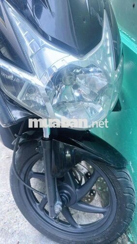 Honda Air Blade 110 Fi . 9 chủ ký giấy
