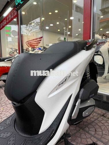 Honda SH125 CBS 2024 Trắng