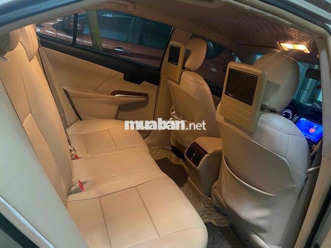 Toyota Camry 2.0E 2013 Vàng cát Tự động