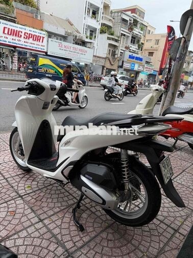Honda SH125 CBS 2024 Trắng