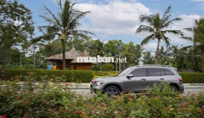💎Mercedes GLB200 AMG model 2022, 1 CHỦ 33.000miles