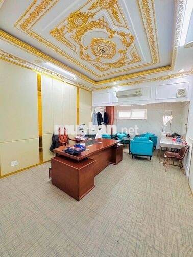 VĂN PHÒNG THANG MÁY K300 TB 95M2 28TRIỆU/THÁNG HẦM XE RỘNG CÓ BẢO VỆ