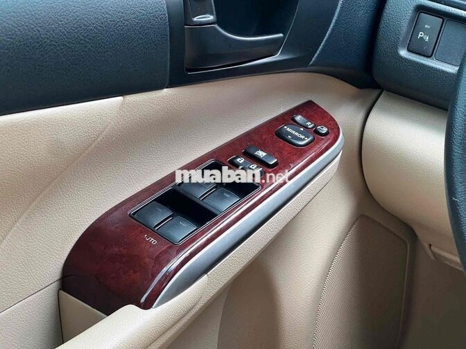 Toyota Camry E 2013 2.0L Tự động 61.000km