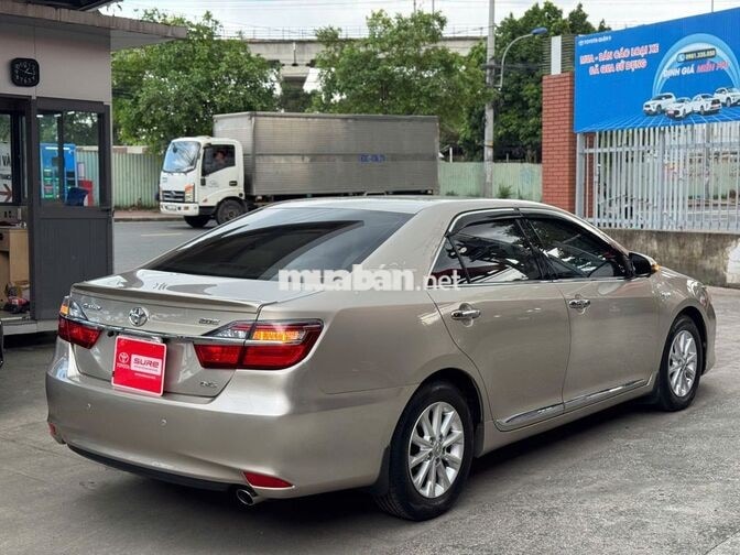 CAMRY 2.0E 2015 SIÊU LƯỚT 31,000KM - 1 CHỦ- GIÁ TL