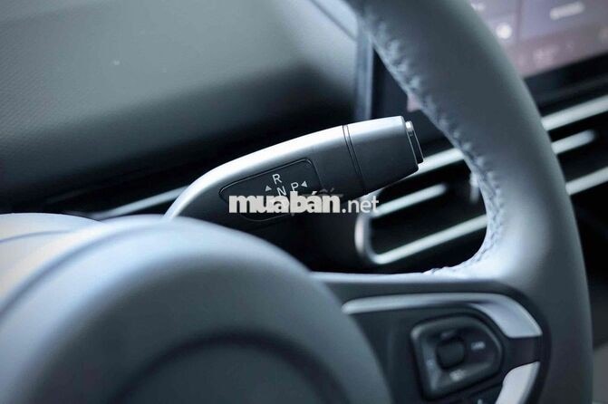 VinFast MPV7 TRẮNG - 105 TRIỆU NHẬN XE