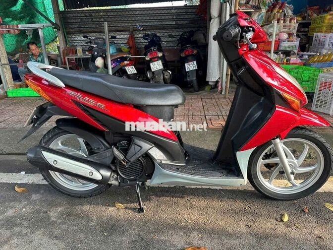 Cần bán xe click