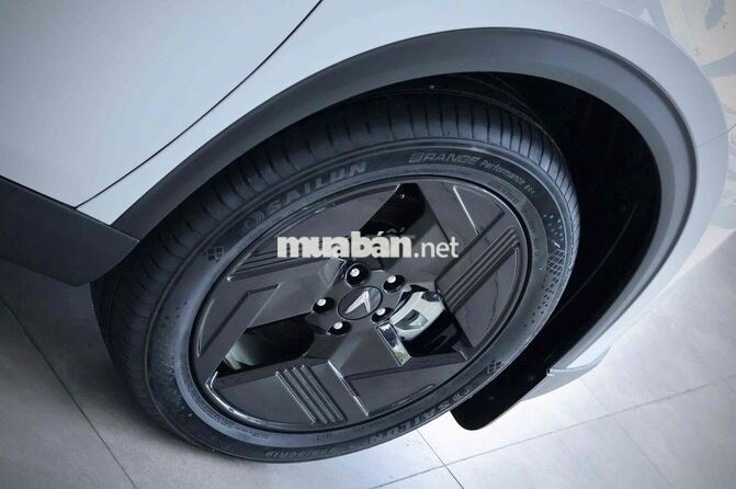 VinFast MPV7 TRẮNG - 105 TRIỆU NHẬN XE