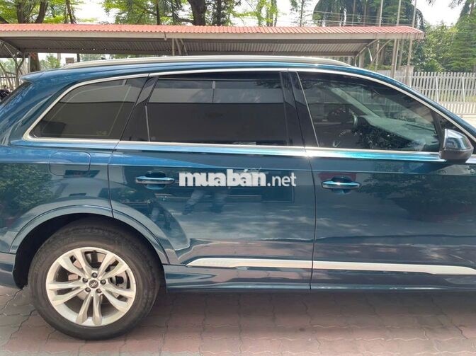 Audi Q7 Xanh 7 chỗ