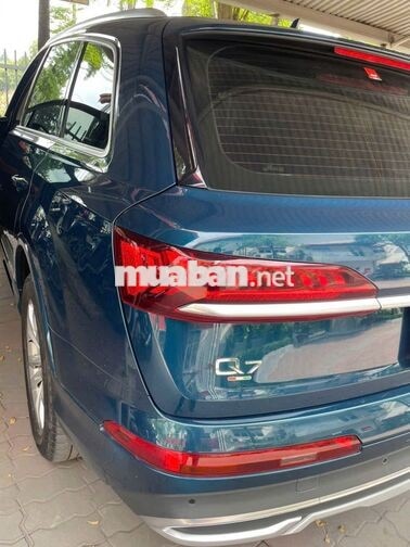 Audi Q7 Xanh 7 chỗ