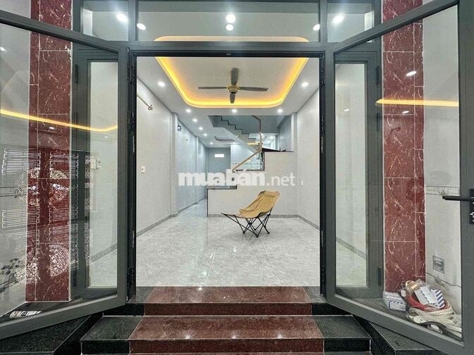 Thuê Nhà Mặt Tiền Chợ  2PN Phù Hợp Kinh Doanh