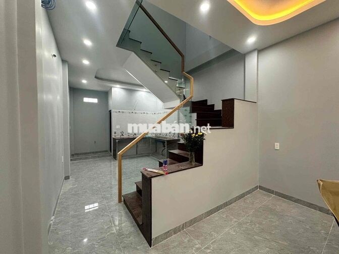 Thuê Nhà Mặt Tiền Chợ  2PN Phù Hợp Kinh Doanh